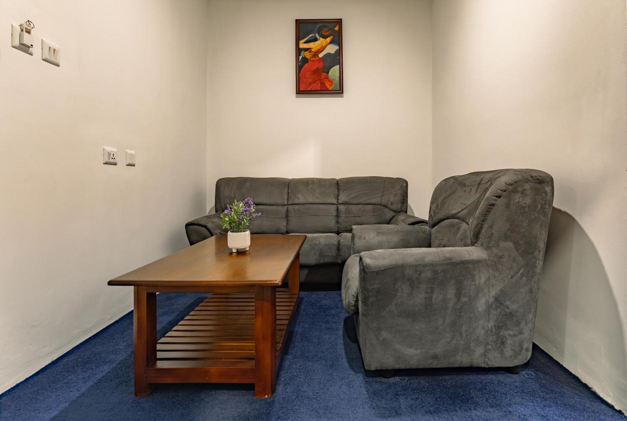 Hotel Narendra Central Muvattupuzha Dış mekan fotoğraf