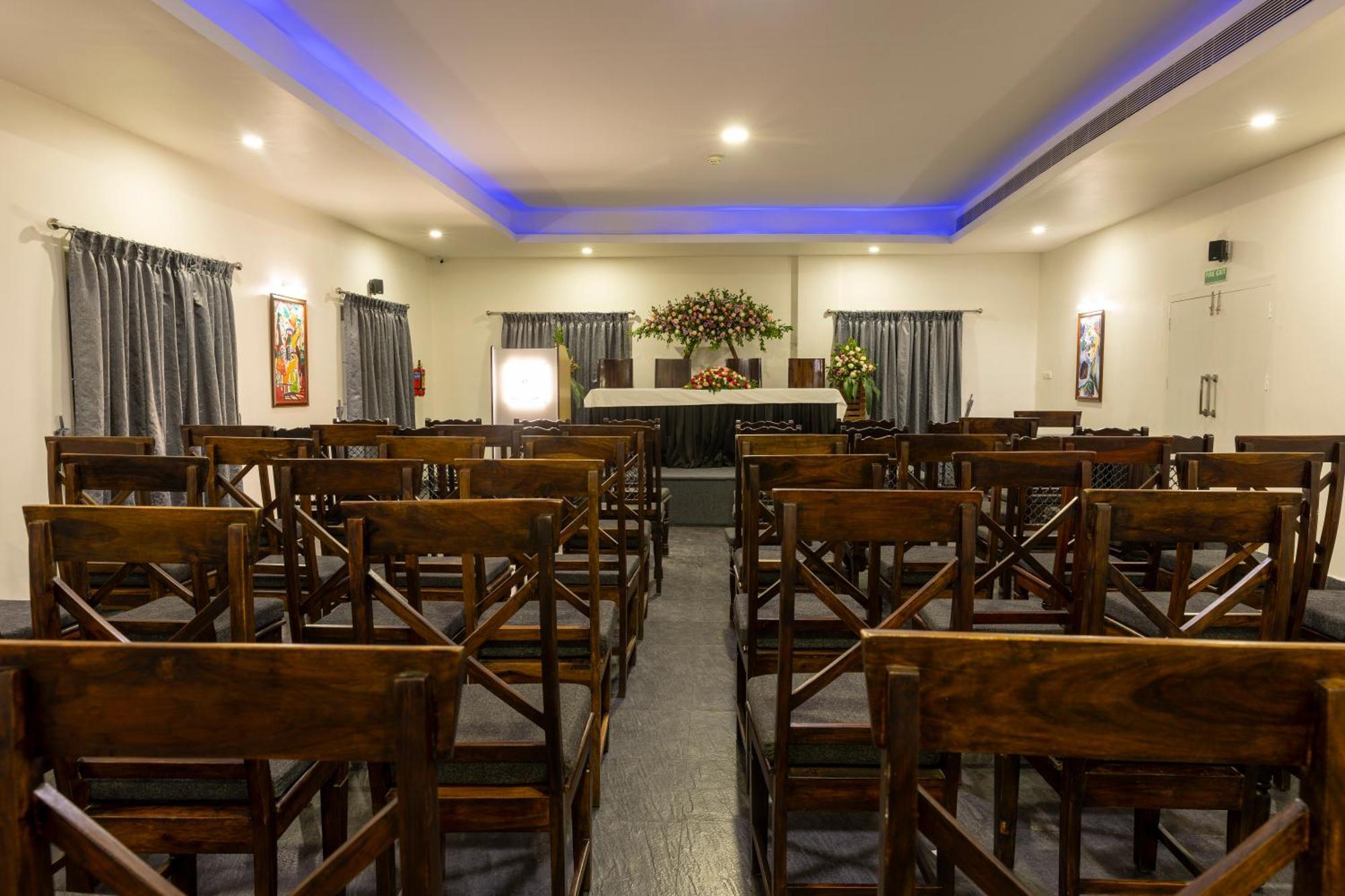 Hotel Narendra Central Muvattupuzha Dış mekan fotoğraf