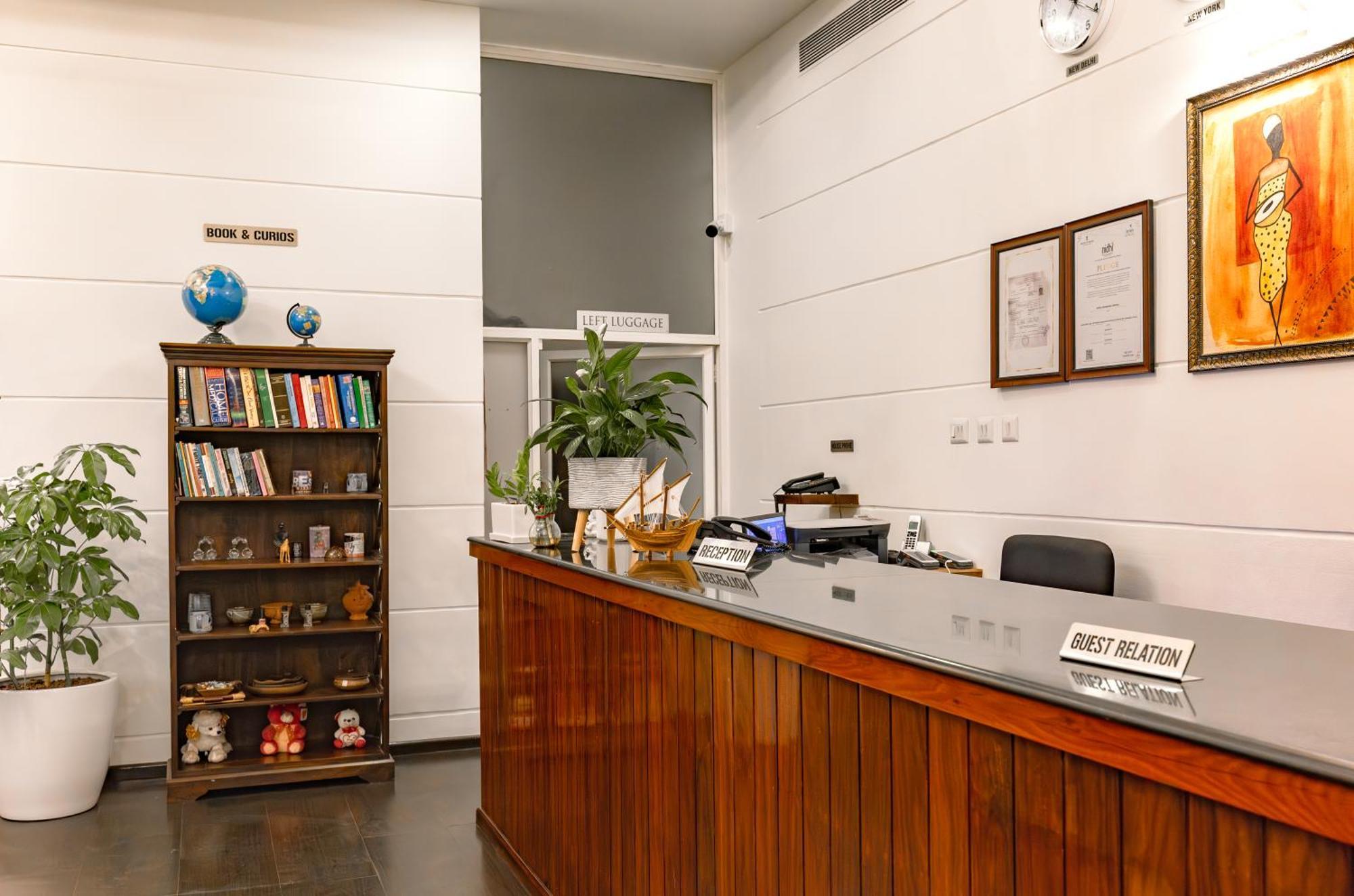 Hotel Narendra Central Muvattupuzha Dış mekan fotoğraf